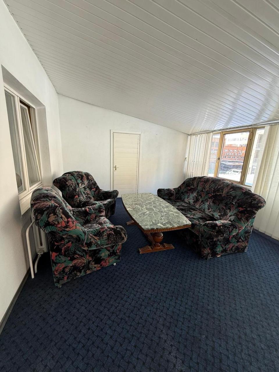 Dvoryanskiy Hotel Dnipro Ruang foto